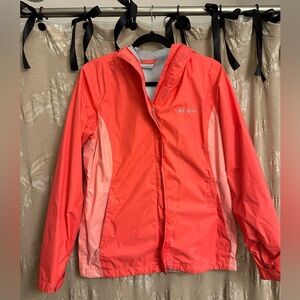 Women’s M Columbia Omni-tech rain jacket